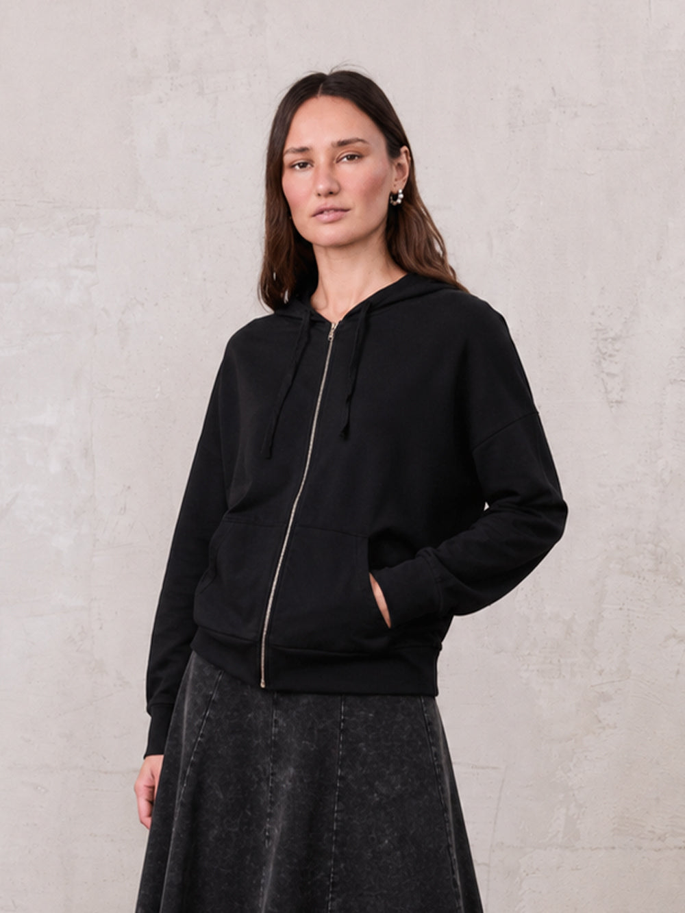 プ*コ様 FEELS.PREMIUM ZIP UP HOODIE BLACK パ ZIP UP HOODIE-BLACK – Fame on Central