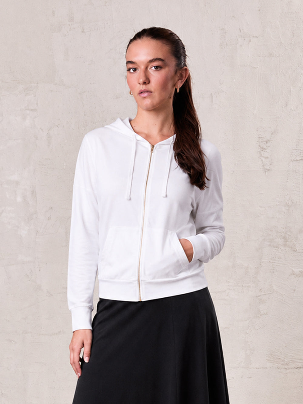 ZIP UP HOODIE-WHITE – Fame on Central