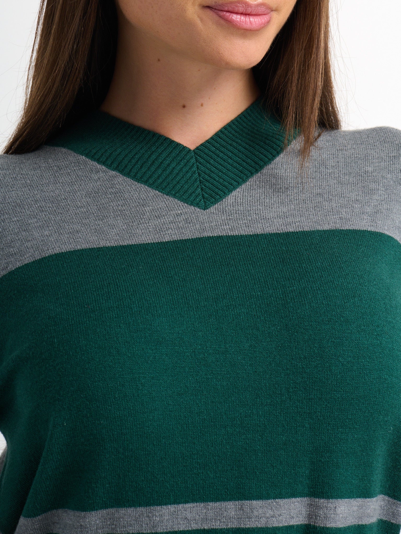 Sweater Top Pleated Dress - Grey/Green
