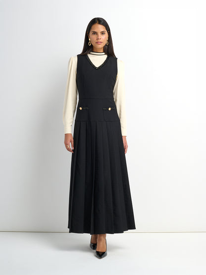Yoke Pleated Jumper - Black