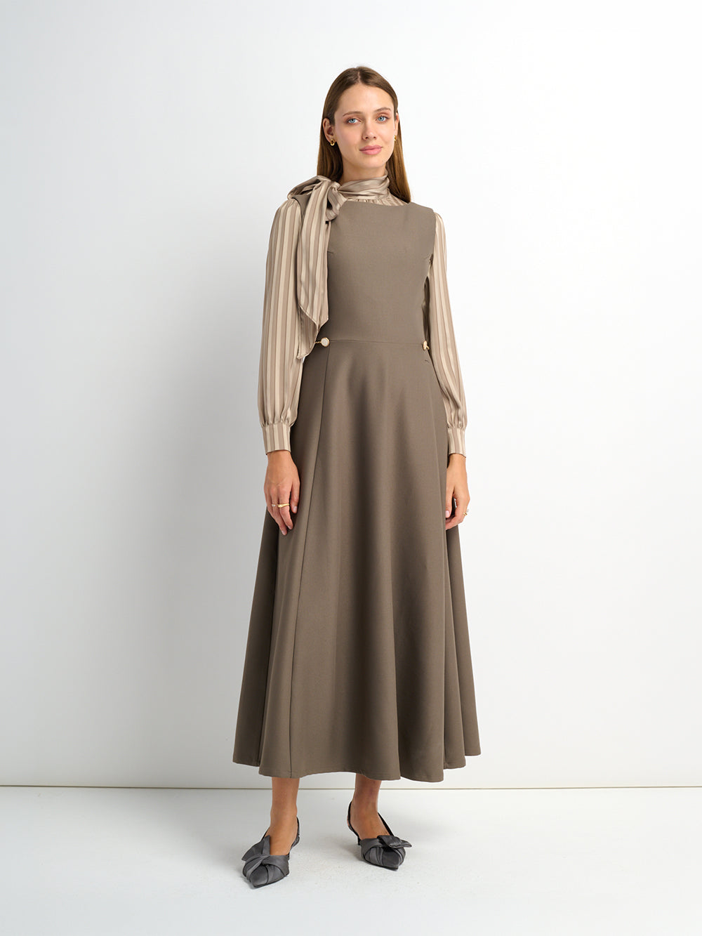Side Chain Detail Jumper - Taupe