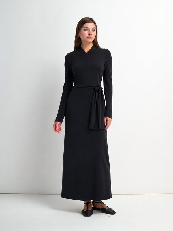 Crossover Knit Maxi Dress - Black