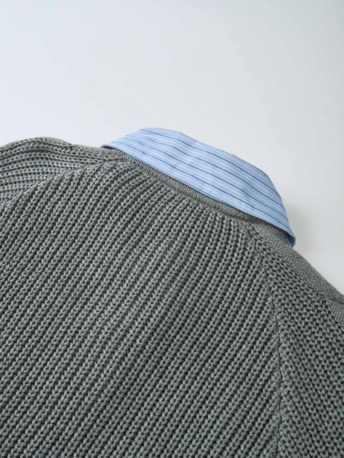 Shirt Collar Sweater - Grey/Light Blue Stripe