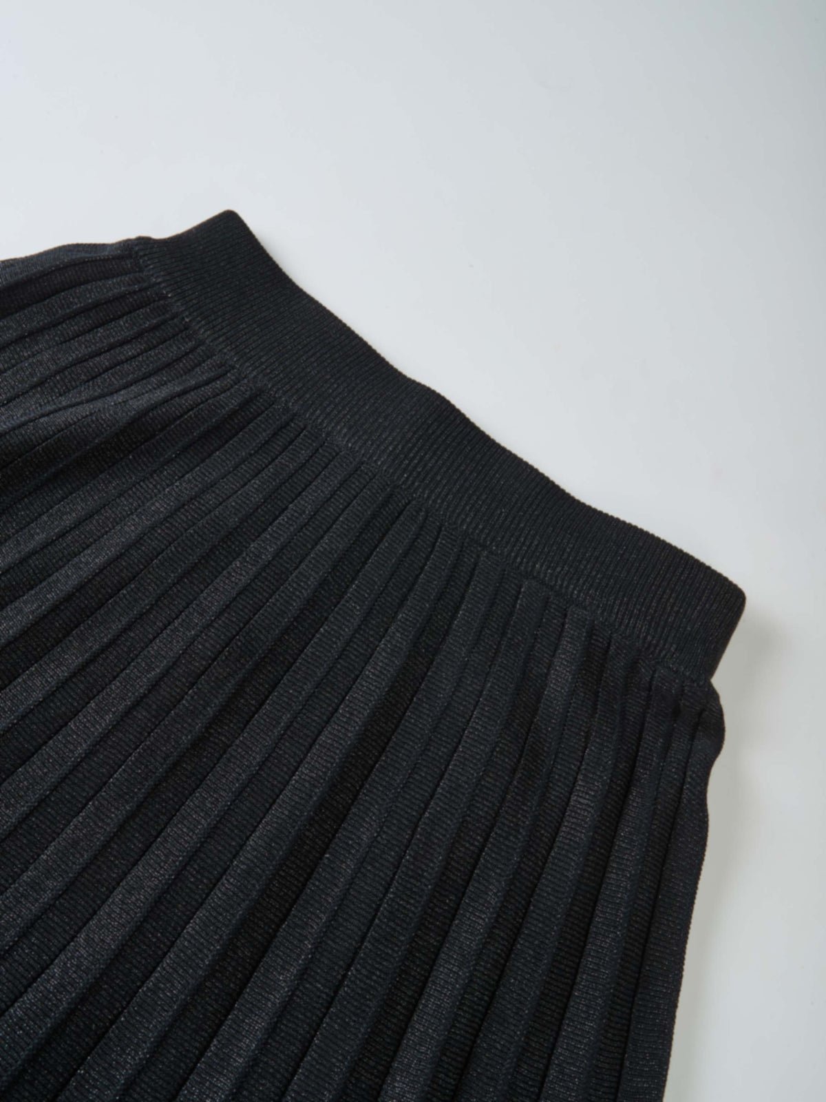 Lurex Pleat Knit Maxi Skirt - Black