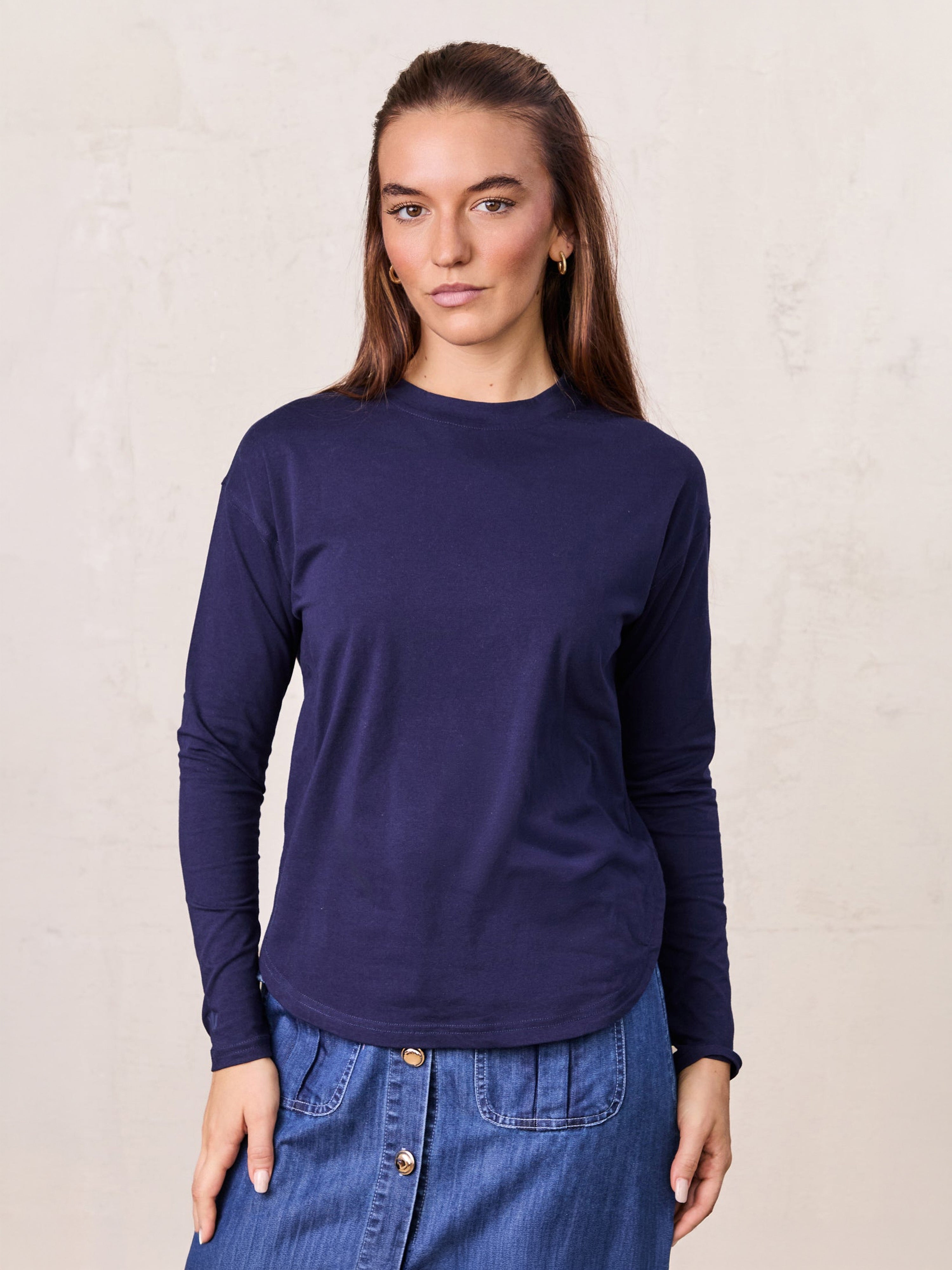 Oversized Rounded Hem T-Shirt-Navy