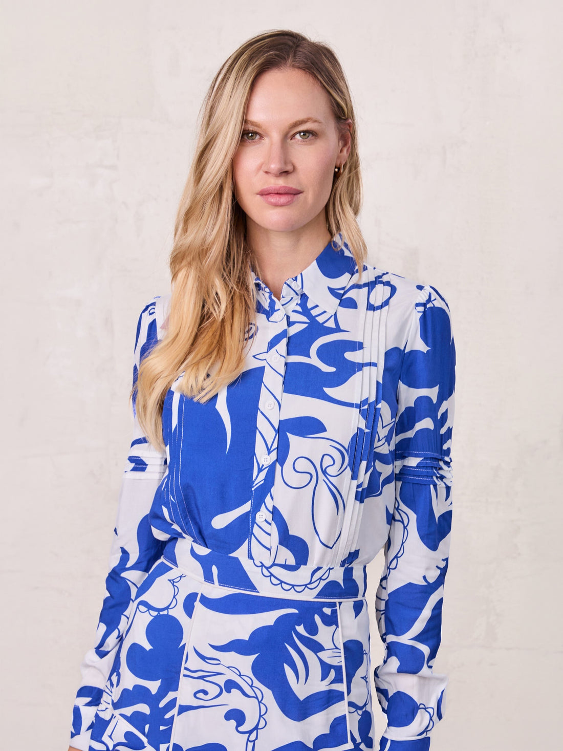 Pintuck Detail Blouse-Blue Carolina Floral