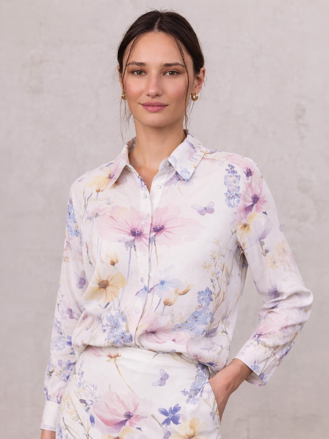 Printed Linen Blend Blouse-Scattered Flowers
