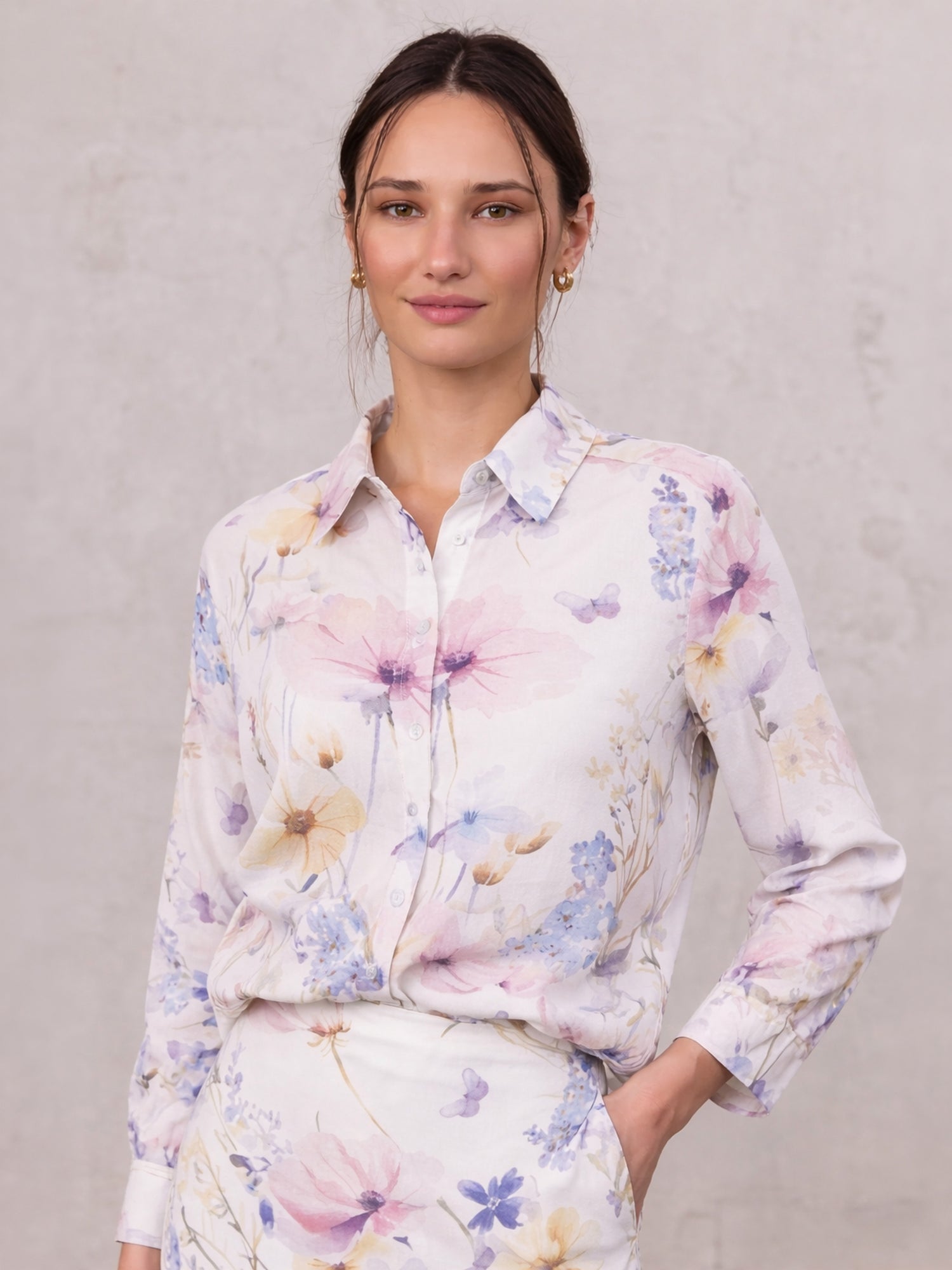 Printed Linen Blend Blouse-Scattered Flowers