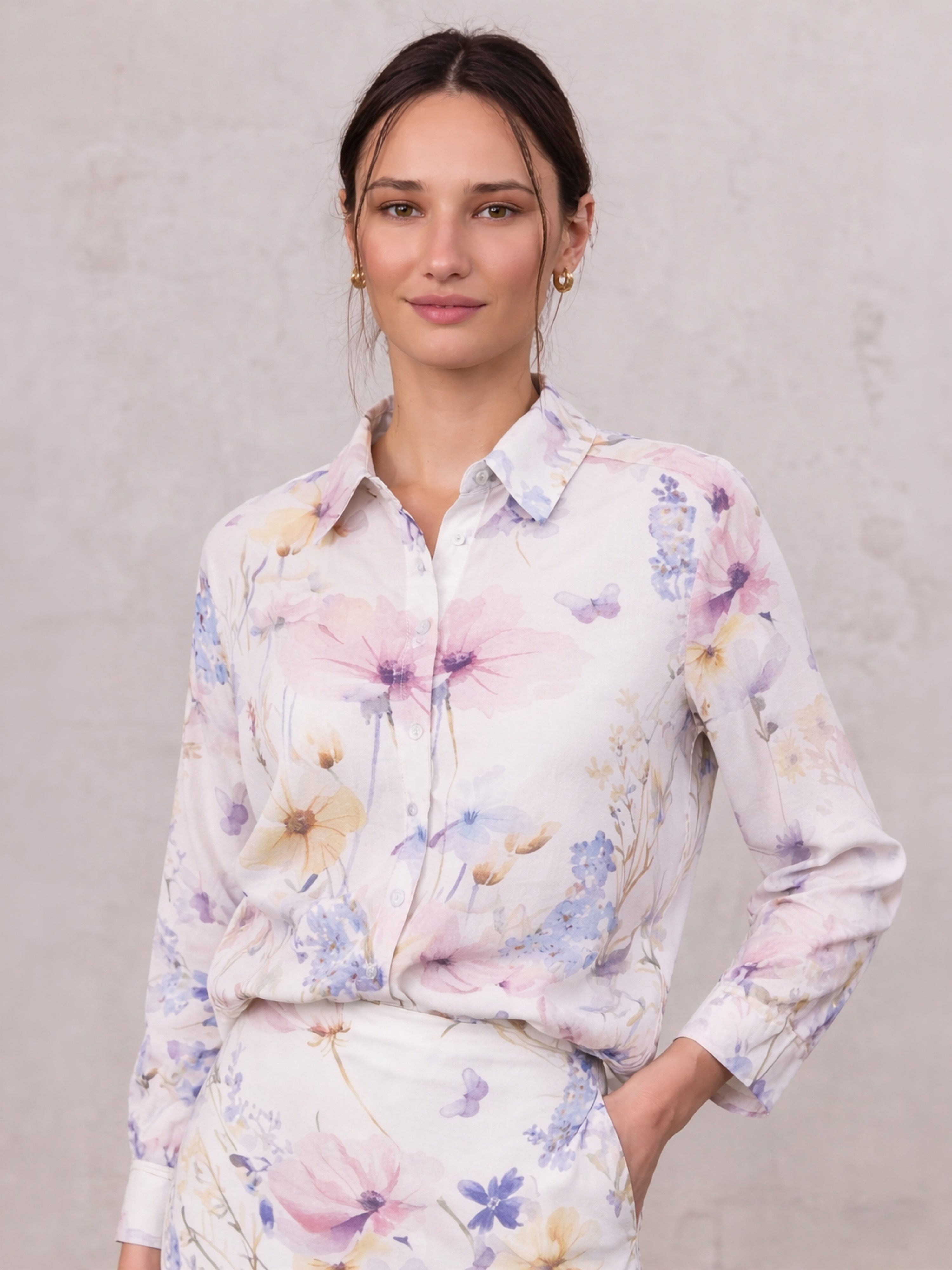 Printed Linen Blend Blouse-Scattered Flowers