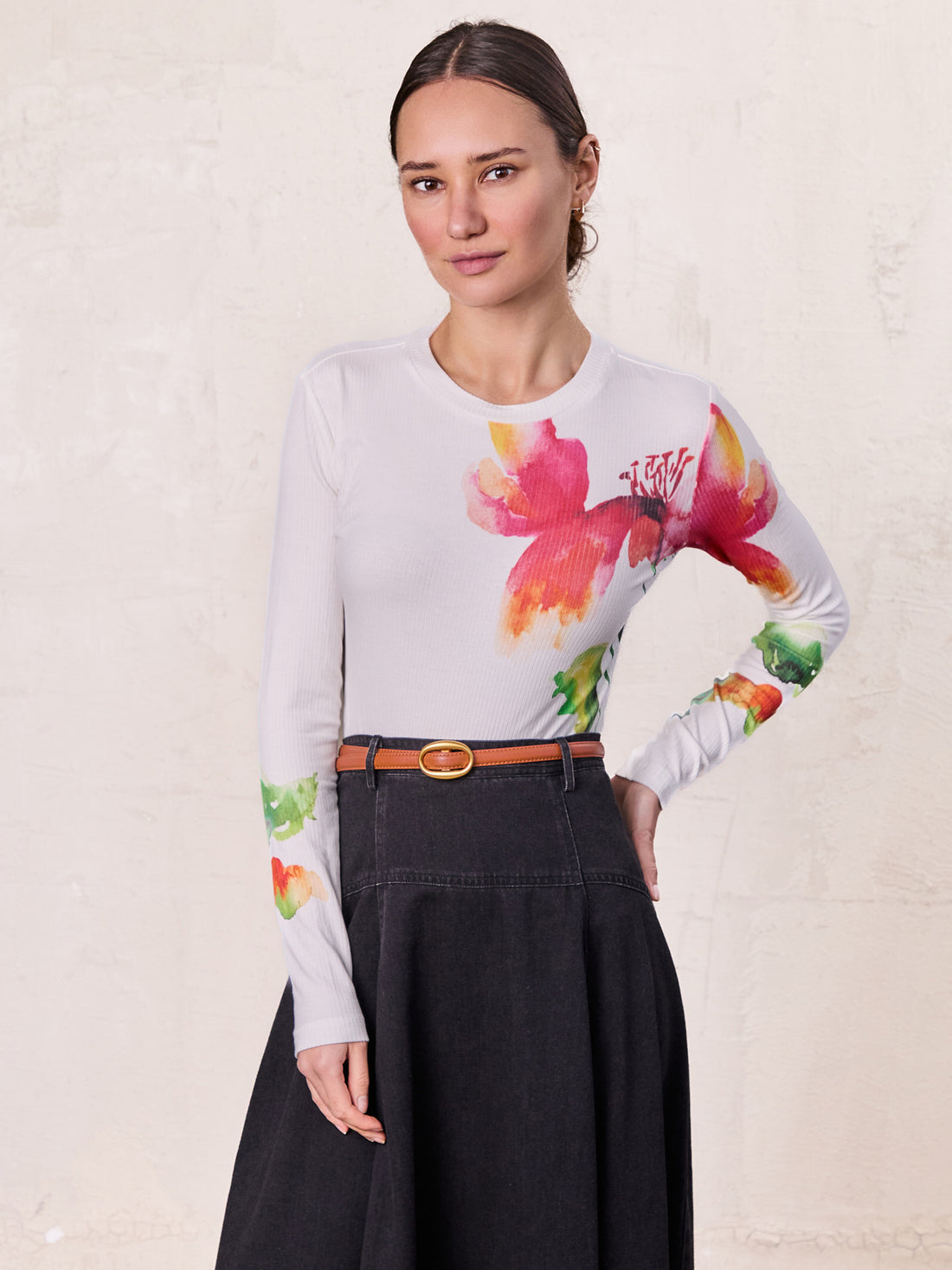 Printed Ribbed T-Shirts-White Flower Pop