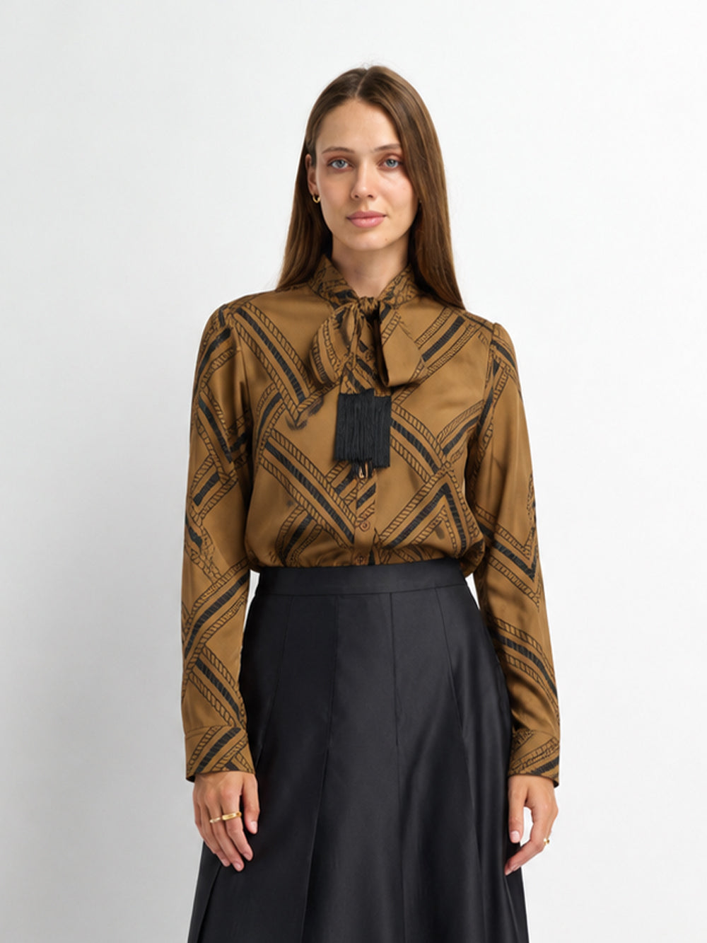 Printed Tassel Bow Blouse - Chain Design