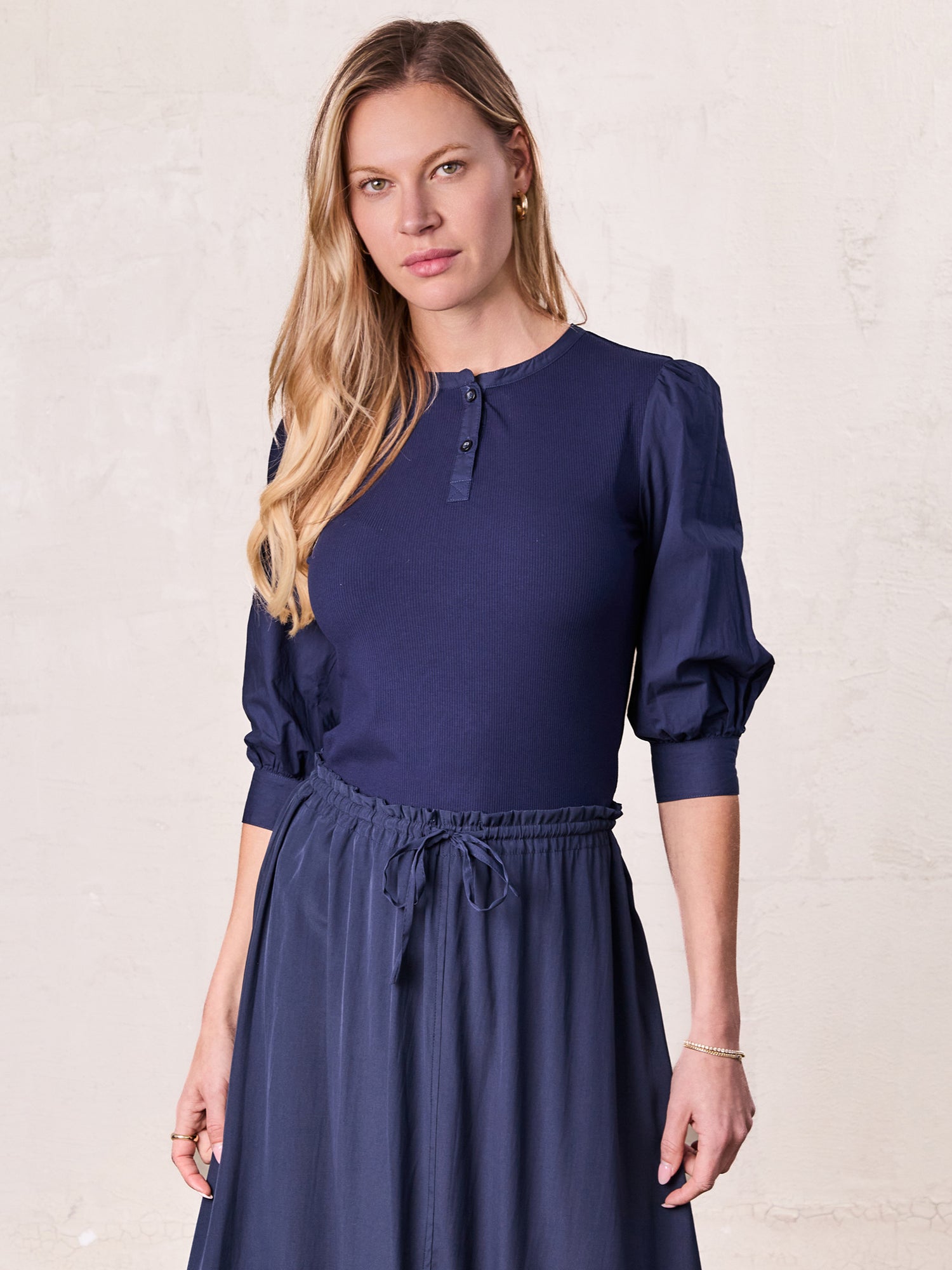 Puff Sleeve Ribbed T-Shirt-Navy