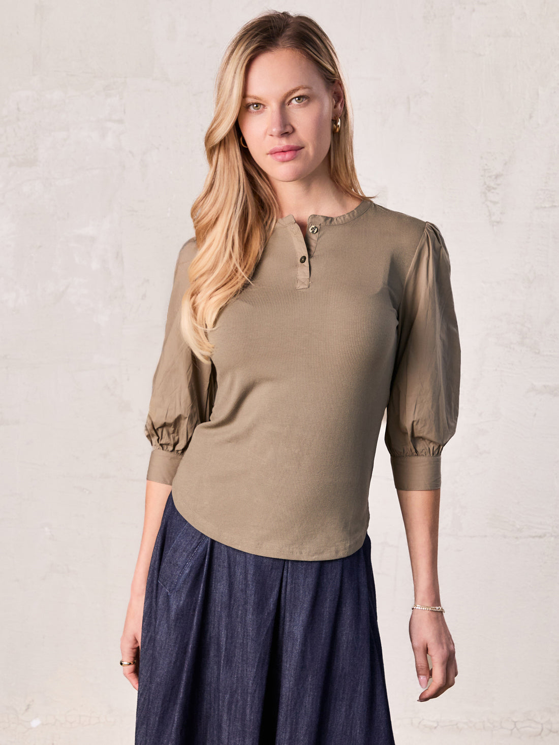 Puff Sleeve Ribbed T-Shirt-Olive