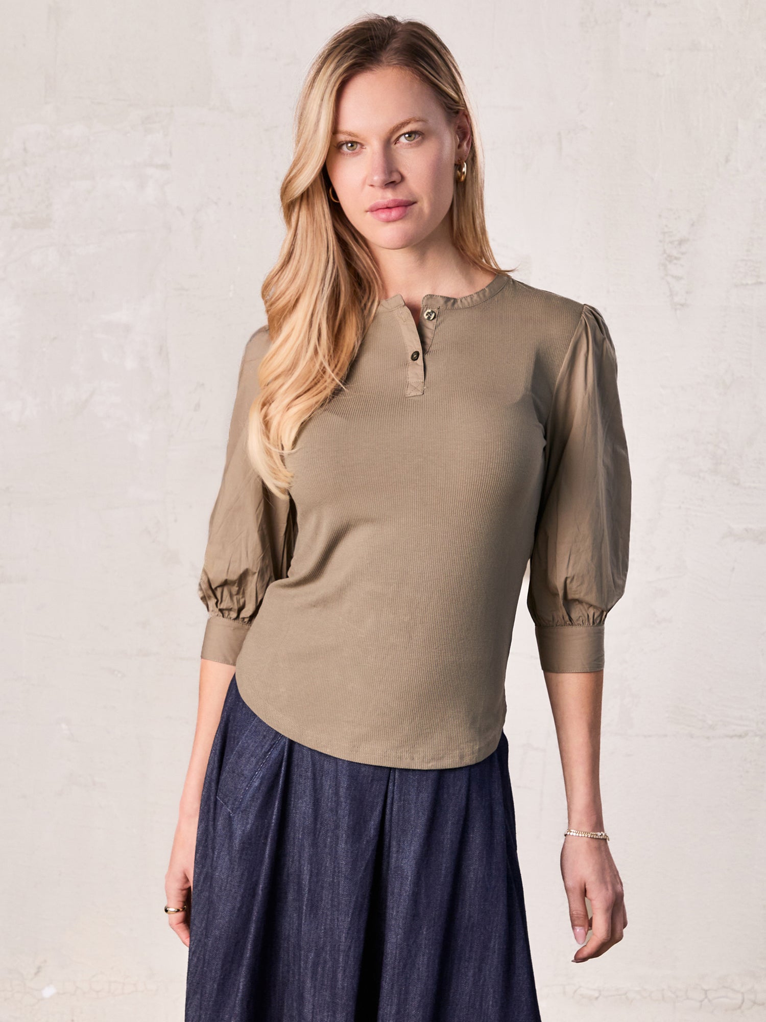 Puff Sleeve Ribbed T-Shirt-Olive