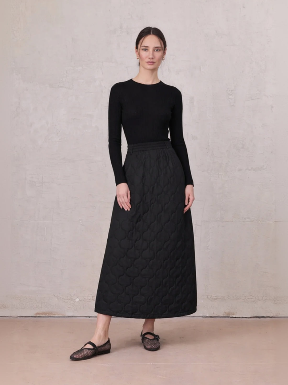 Quilted Puff Skirt-Black