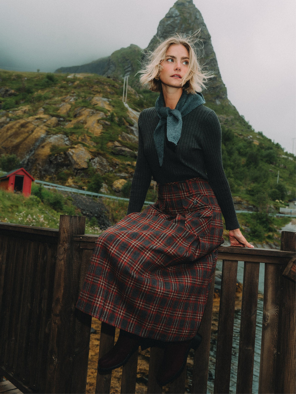 Pocket Detail Pleat Skirt - Grey/Rust Plaid