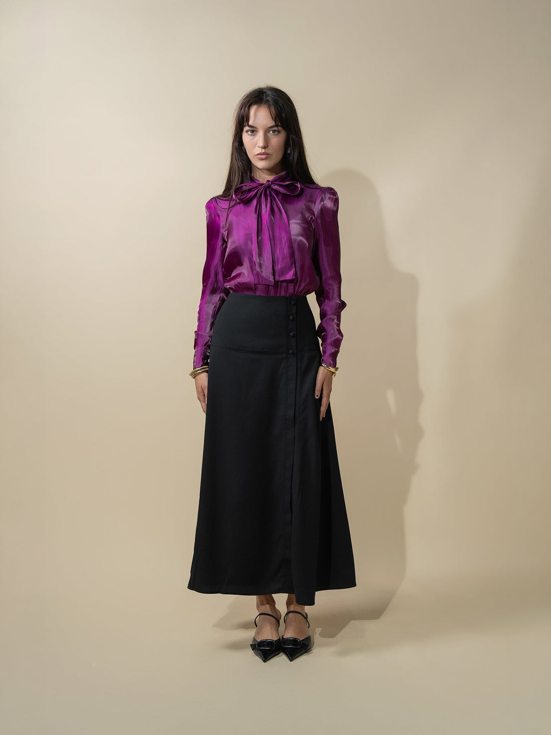 Side Button Yoke Skirt-Black