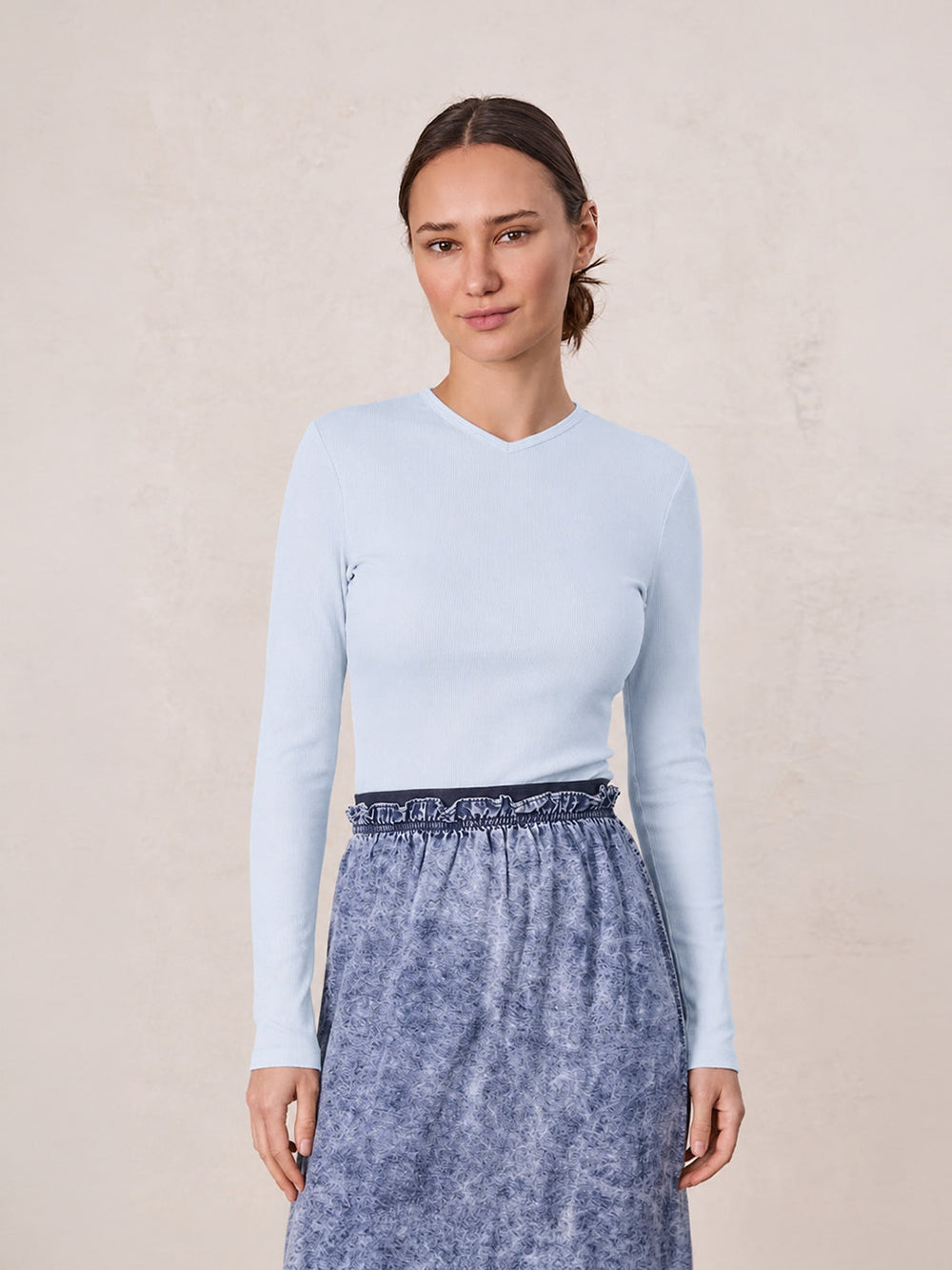 Soft Ribbed High V Tee-Light Blue