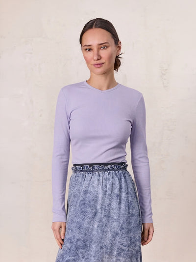 Soft Ribbed High V Tee-Lilac