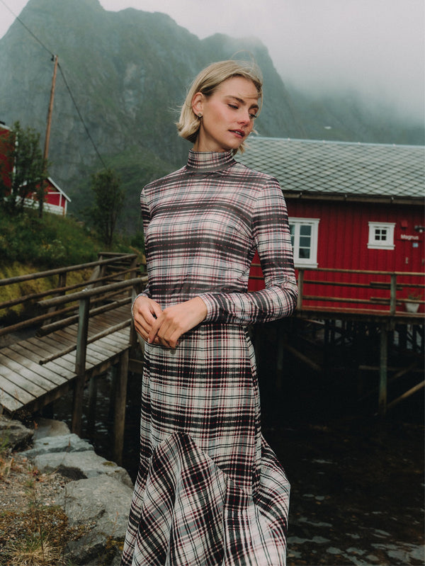 Mesh Plaid Turtleneck - Red Plaid