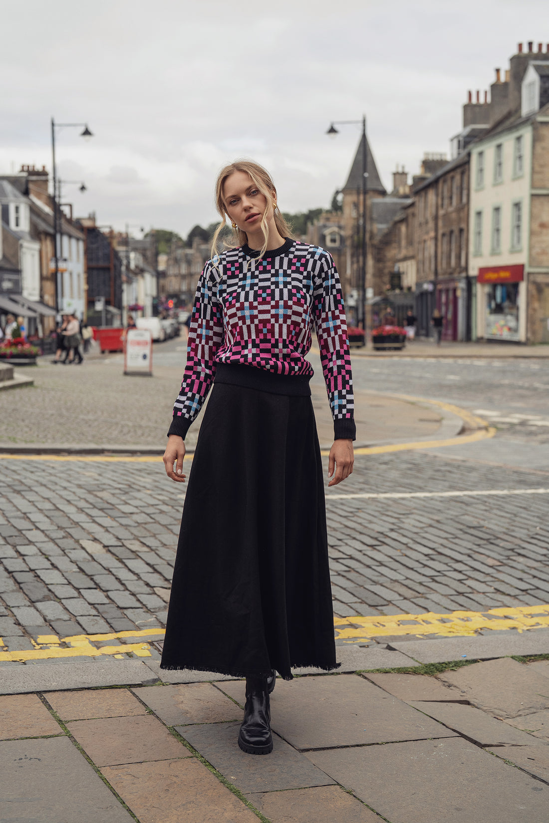 Fringe Circle Skirt-Black