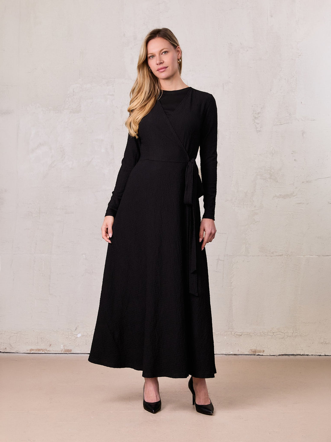 Textured Wrap Maxi Dress-Black