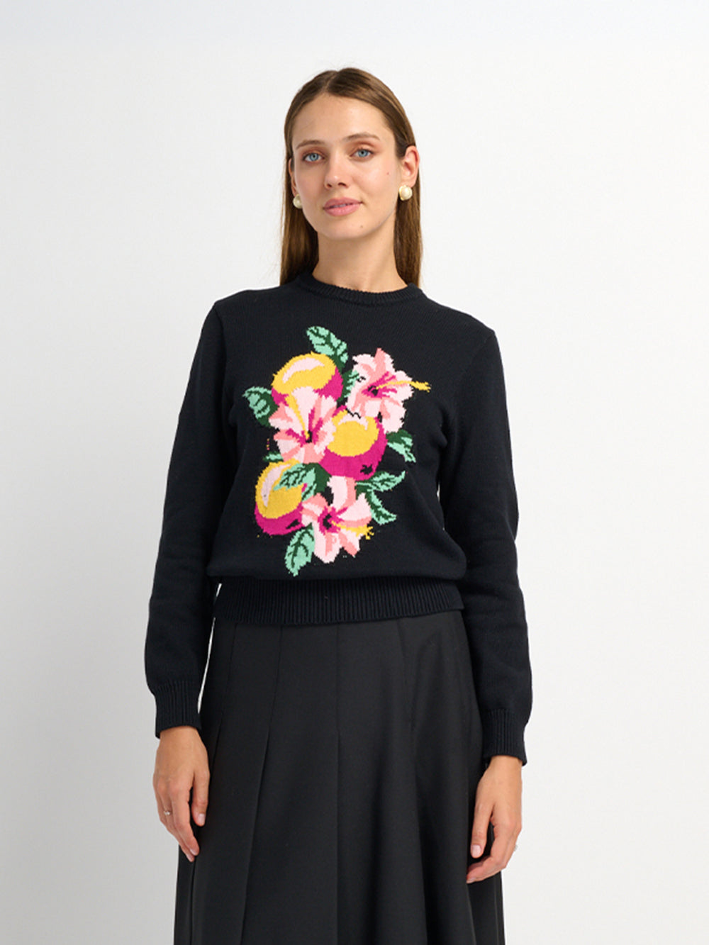 Motif Sweater - Center Floral