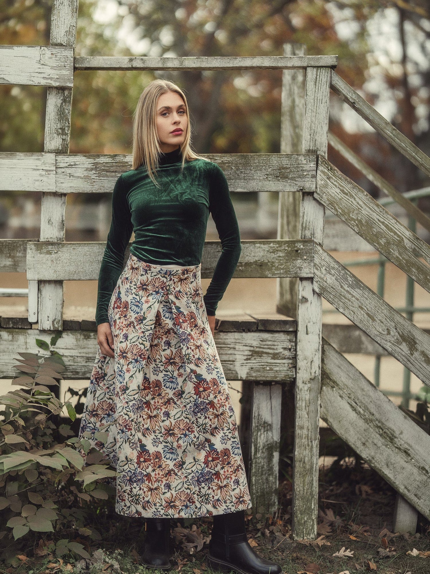 Velour Mock Neck Turtleneck-Emerald Green