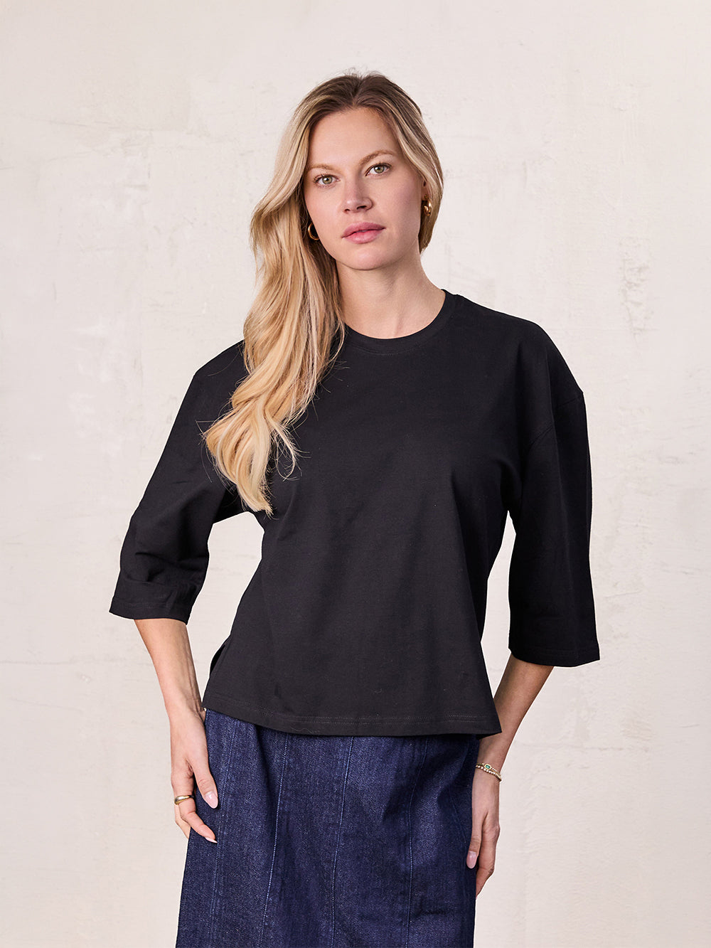 Wide Sleeve Tee-Black