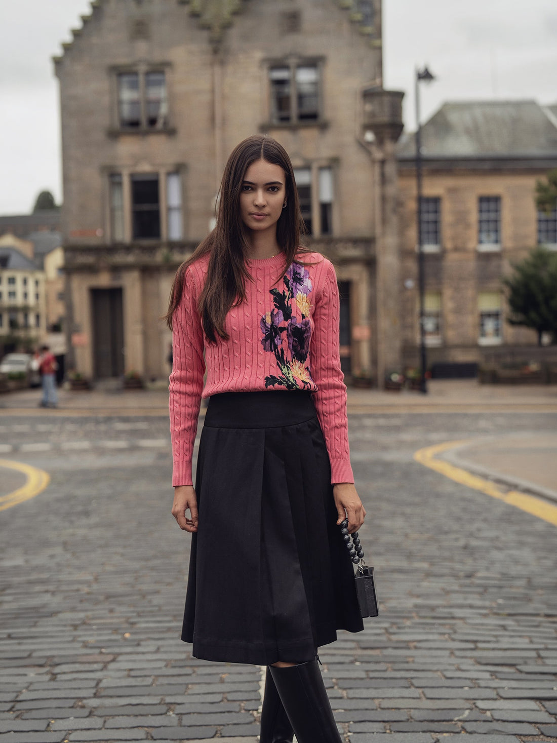 Yoke Pleated Skirt-Black