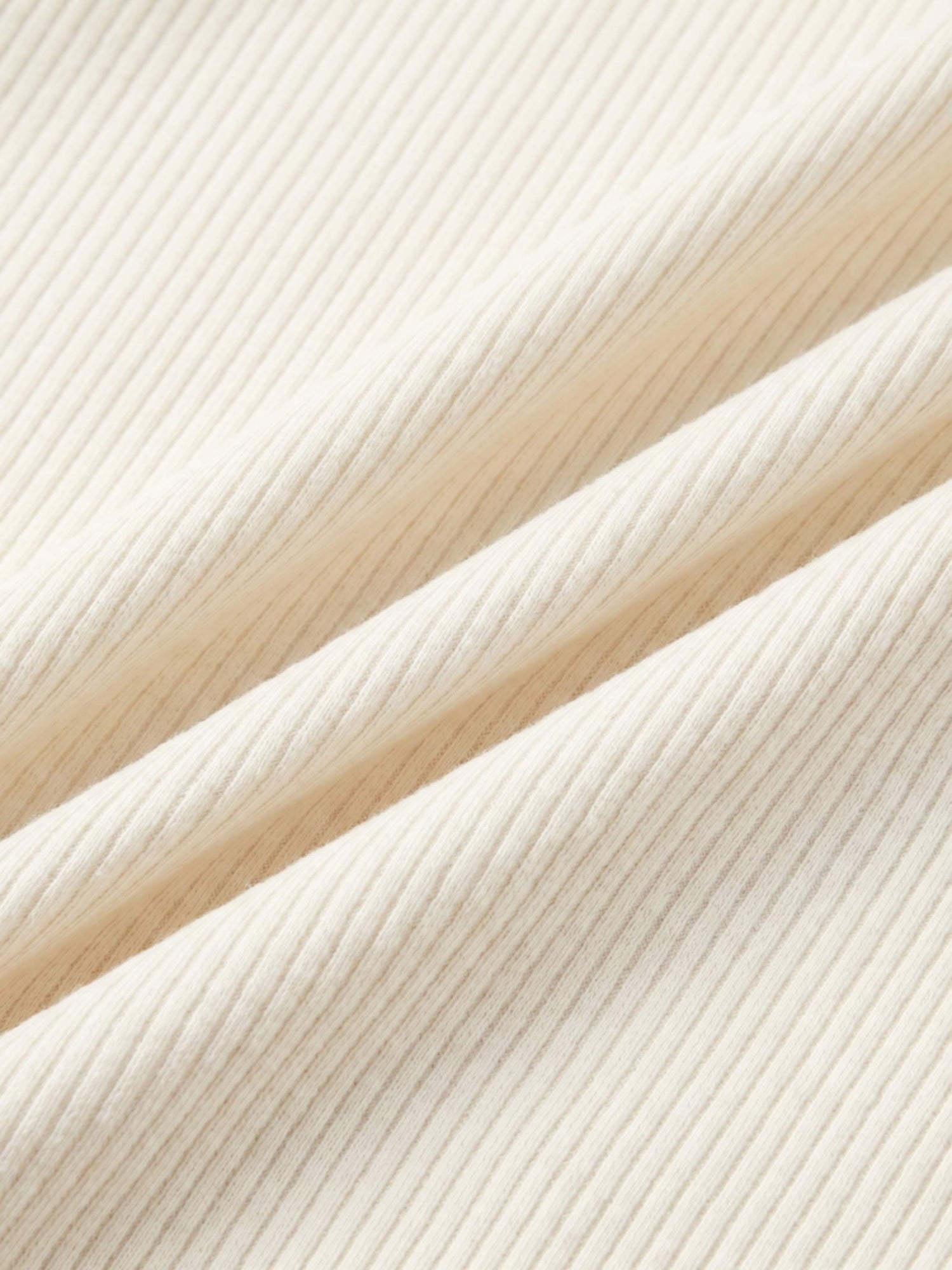 RIBBED CREW SLEEVELESS SHELL-CREAM