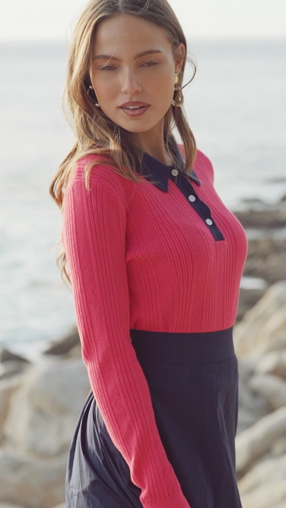 Knit Detail Collar Sweater-Fuchsia/Navy