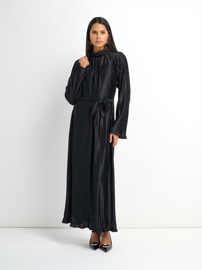 Accordian Pleat Maxi Shift Dress - Black