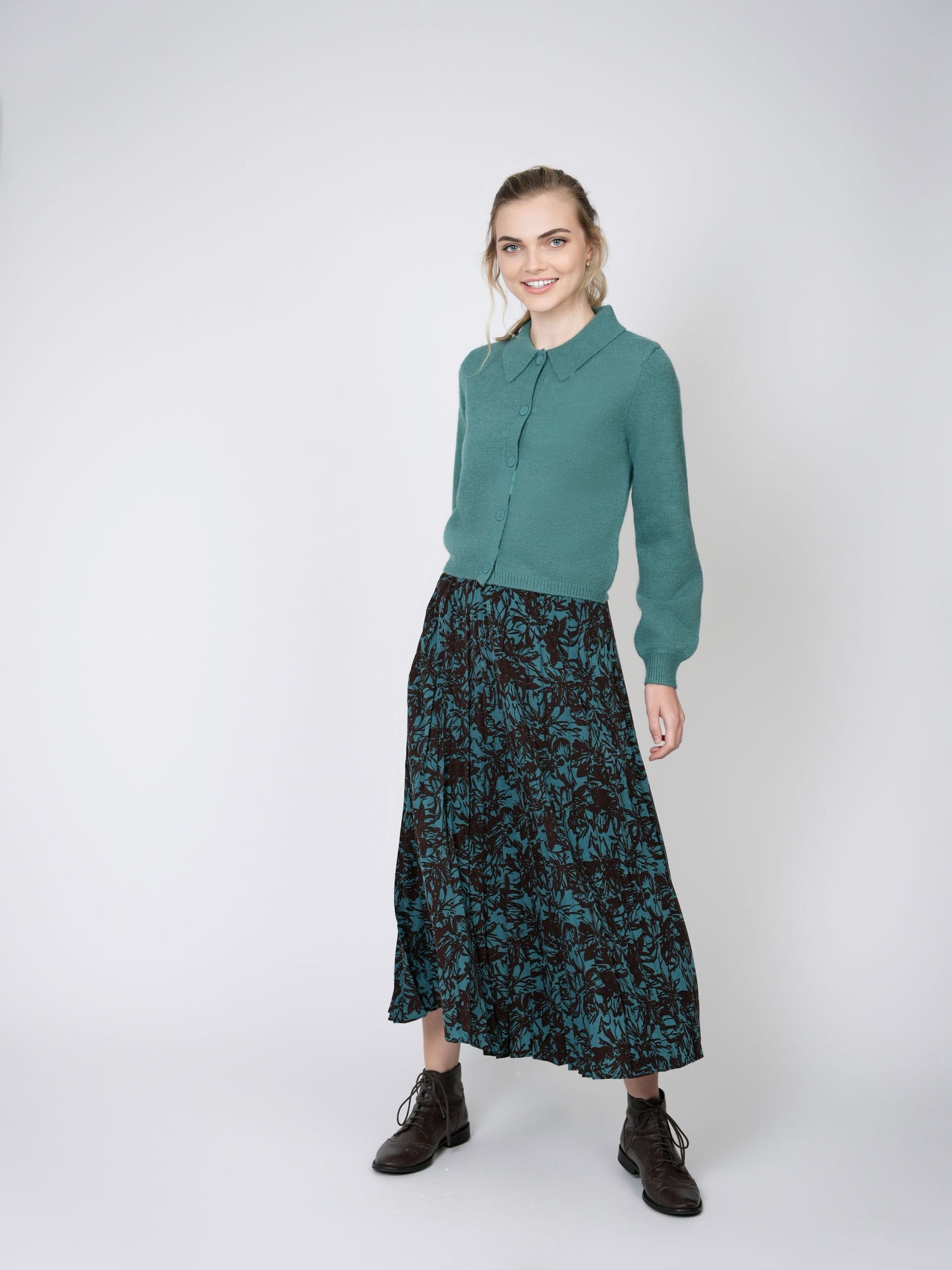 PRINTED PLEATED SKIRT-TEAL LEAF