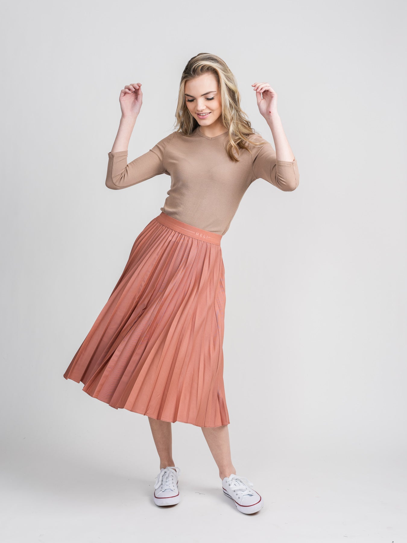 PLEATED SKIRT 27&quot;- SALMON