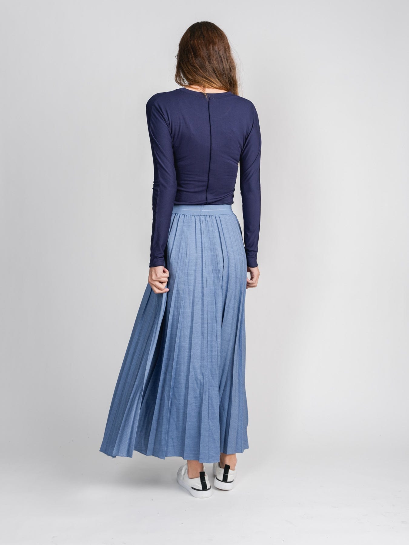 PLEATED SKIRT 37&quot;-LIGHT DENIM