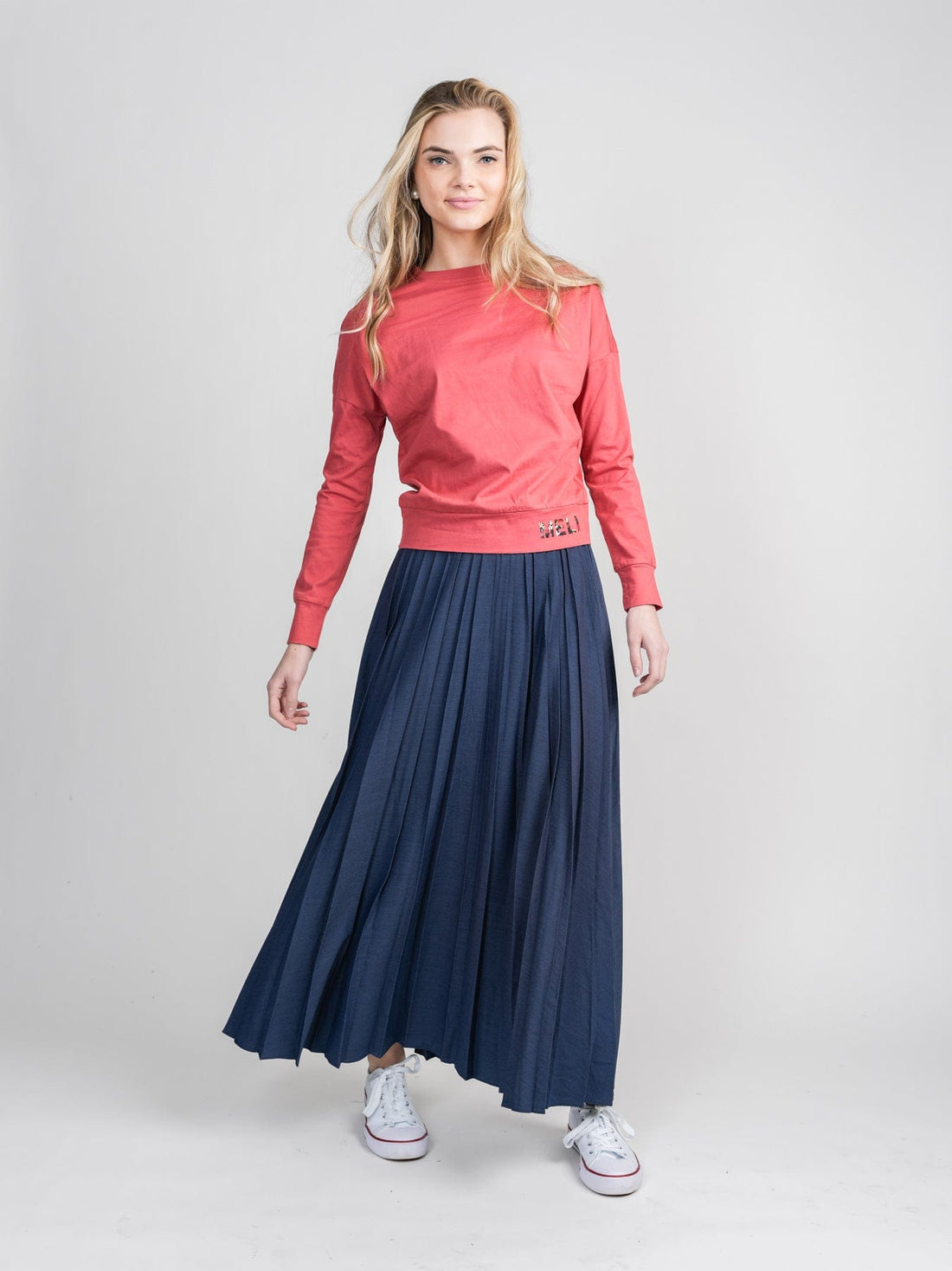 PLEATED SKIRT 37&quot;-DARK DENIM