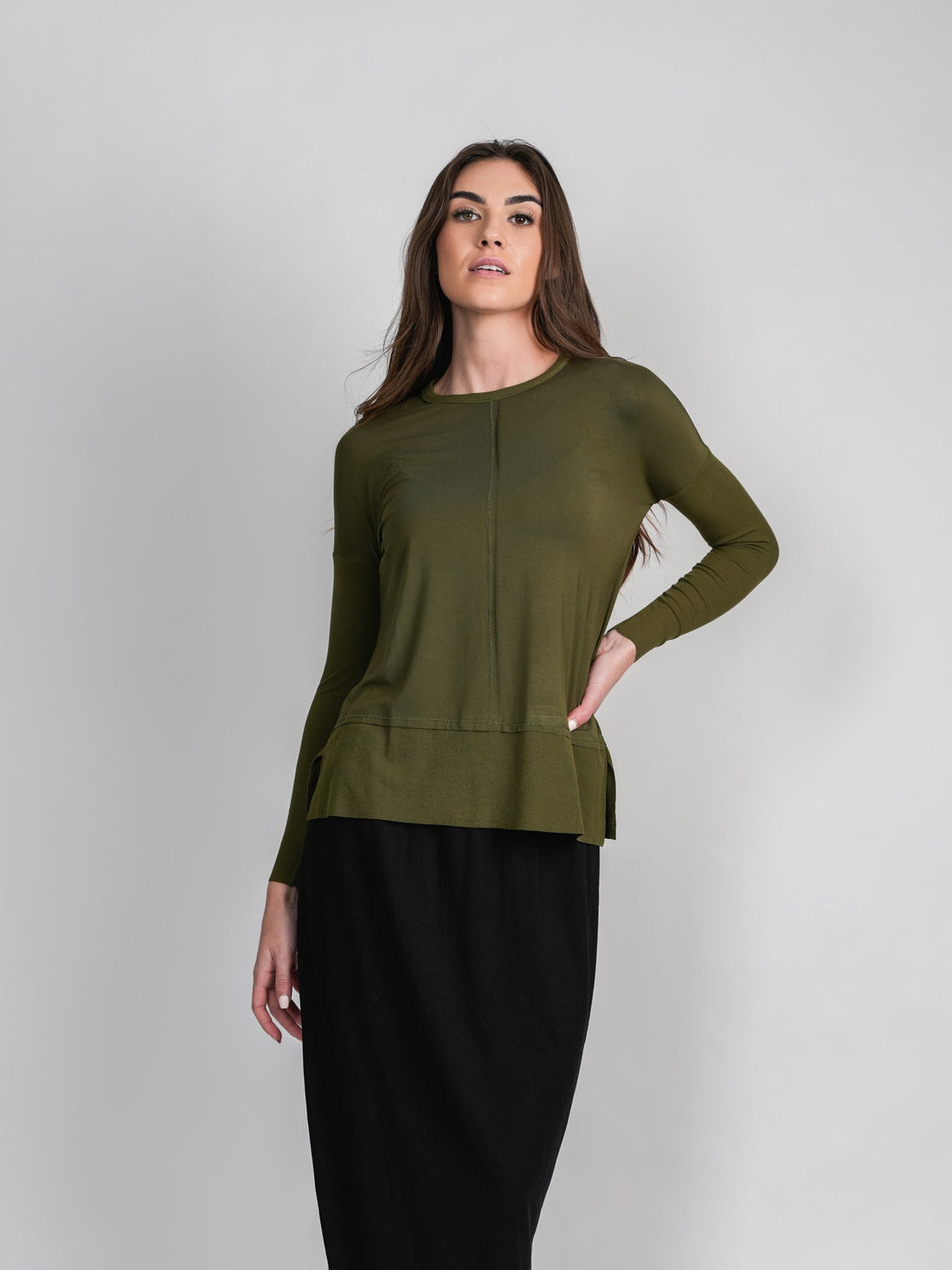 RIBBED BOTTOM T-SHIRT-OLIVE