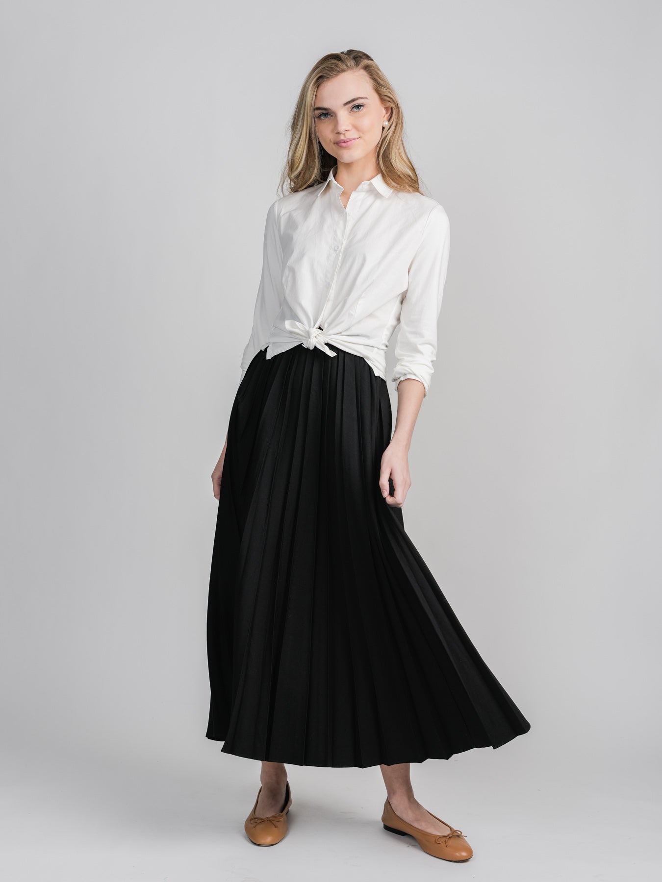 PLEATED SKIRT 35&quot; - BLACK