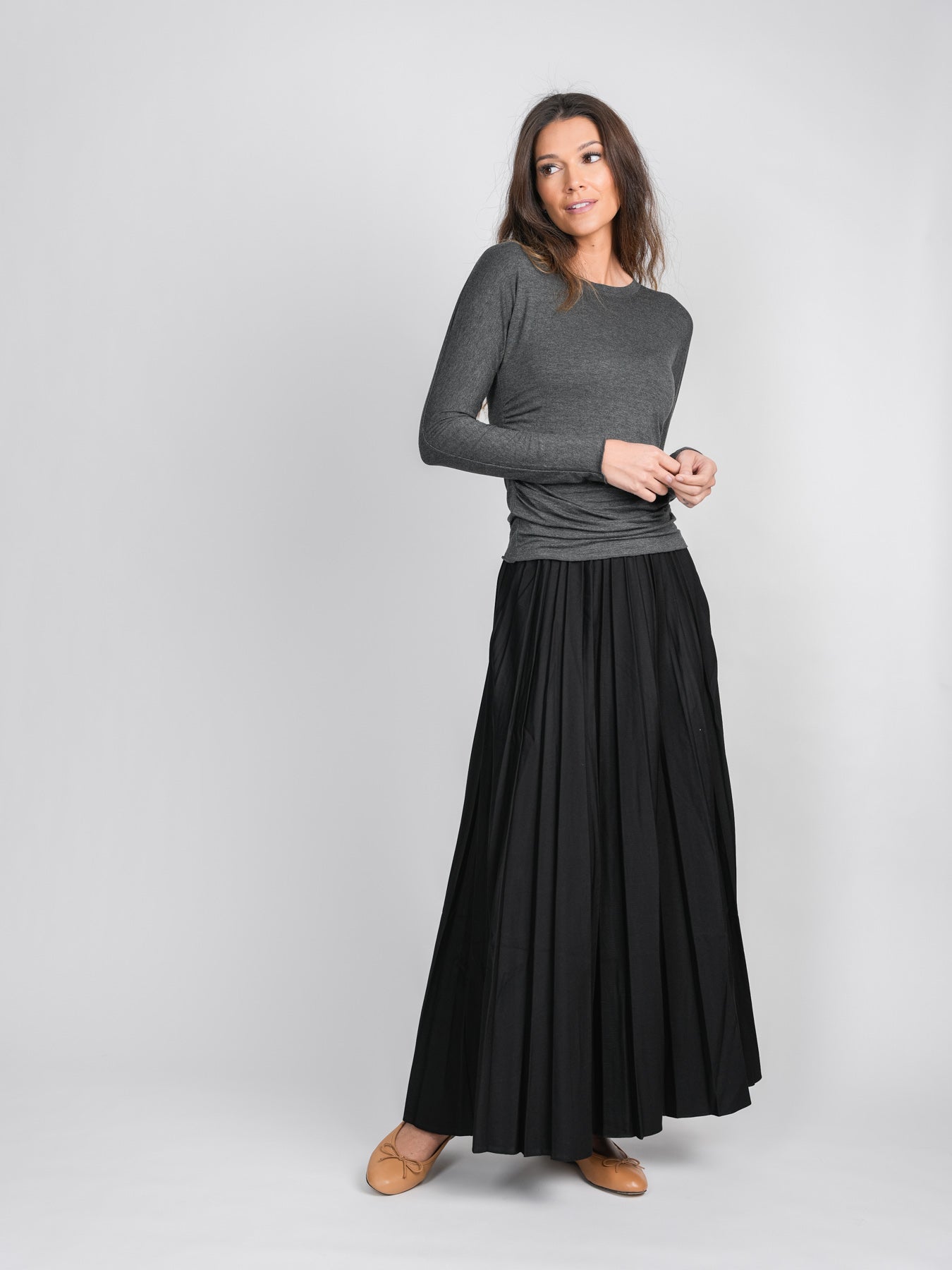 PLEATED SKIRT 37&quot;-BLACK