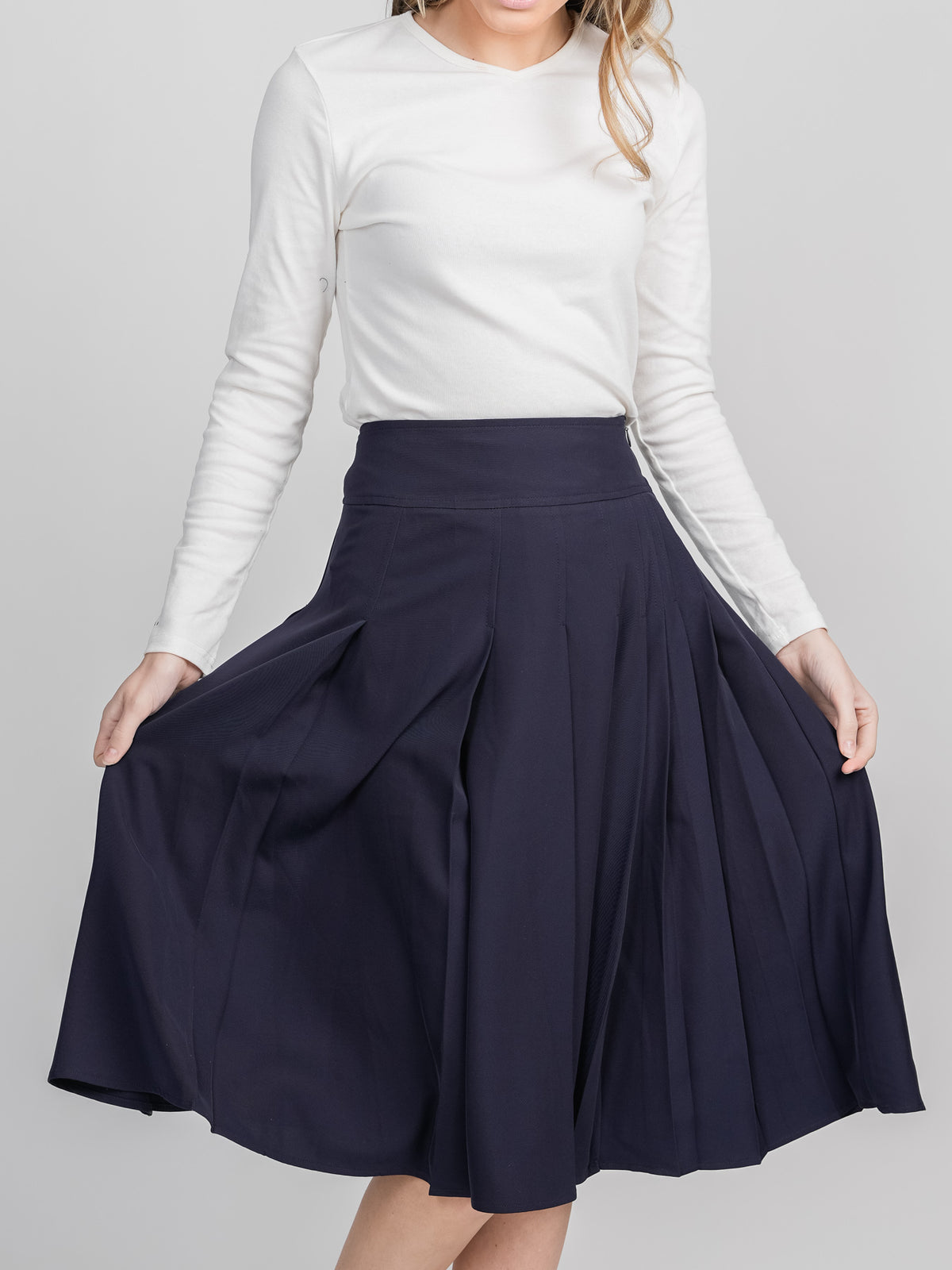 STITCHED DOWN PLEATED SKIRT(SHORT)-NAVY
