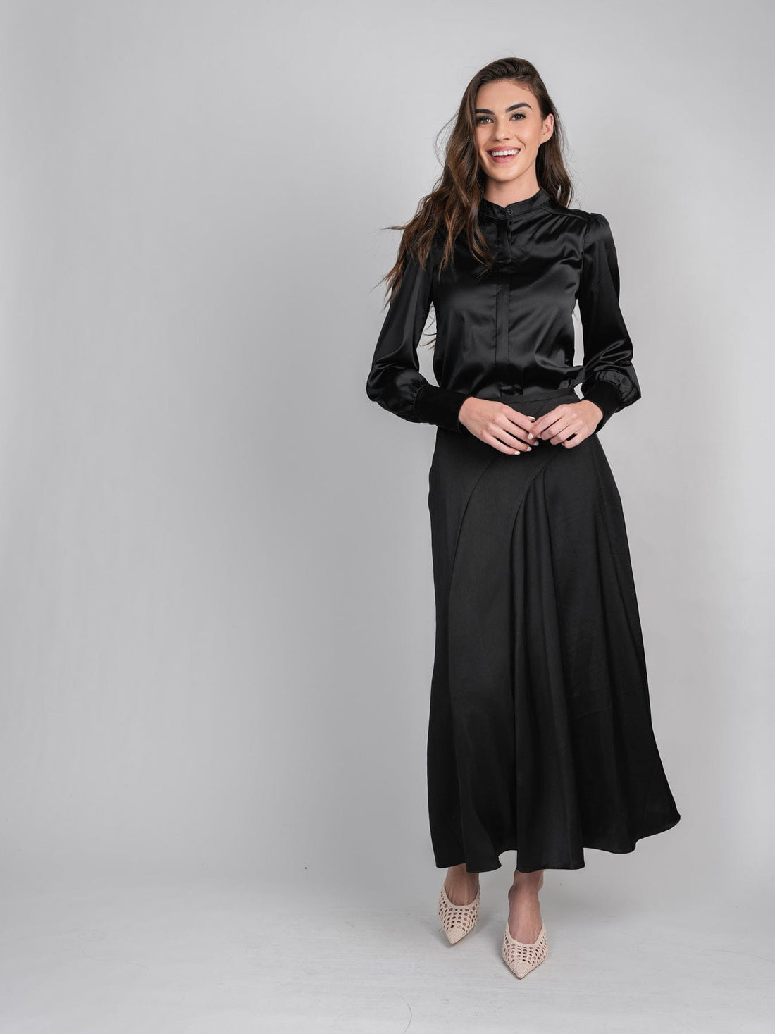 SATIN SEAMED SKIRT-BLACK