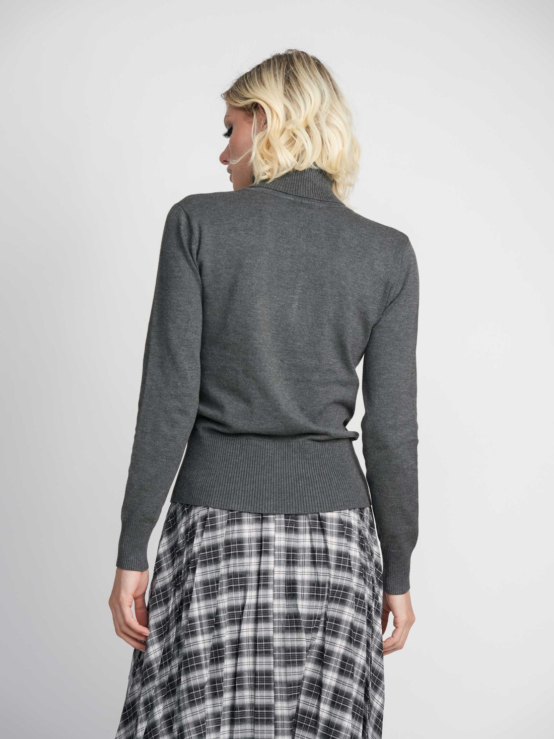 PLEATED TURTLENECK-GREY