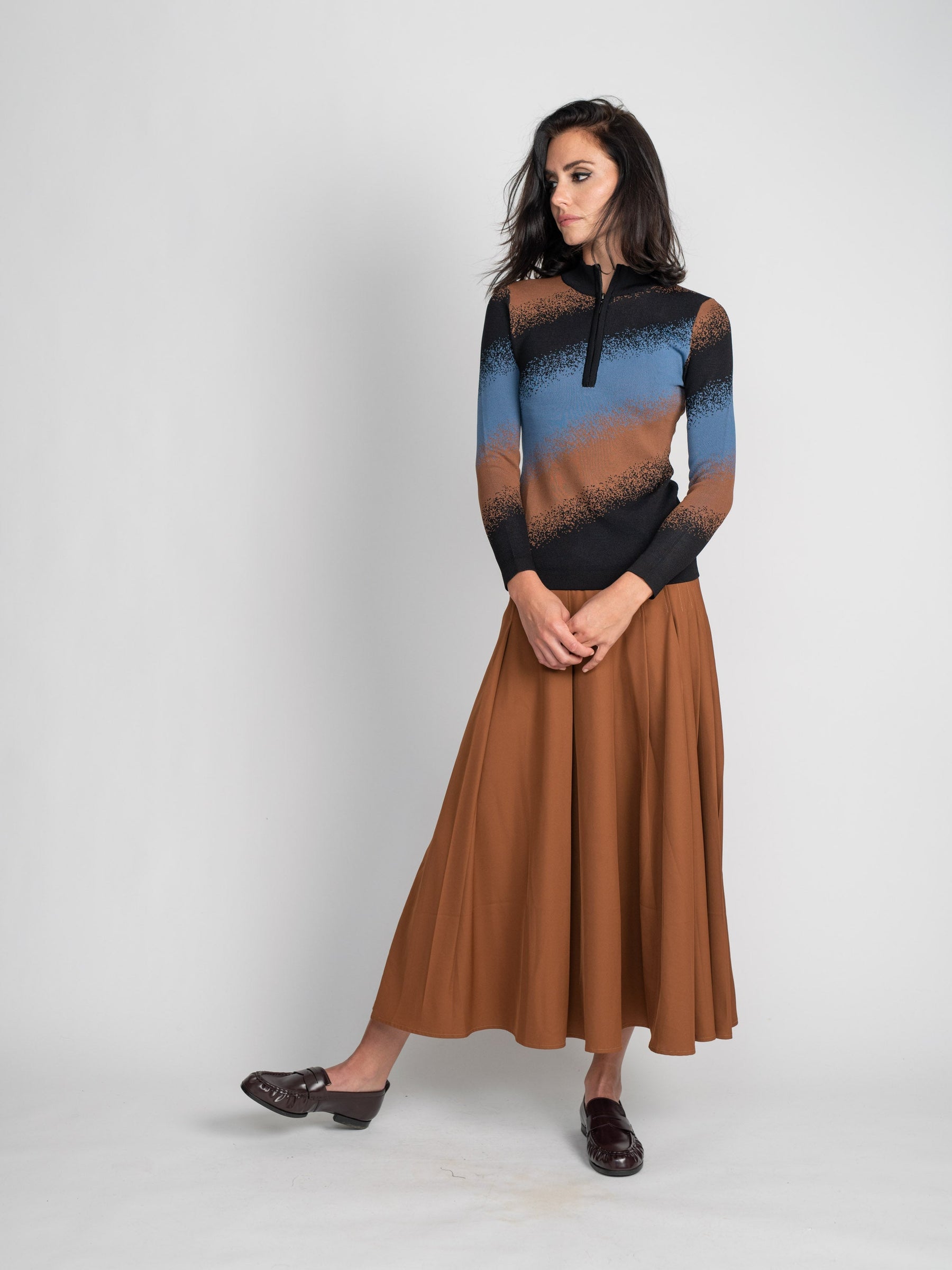 STITCHED DOWN PLEATED SKIRT(SHORT)-BROWN