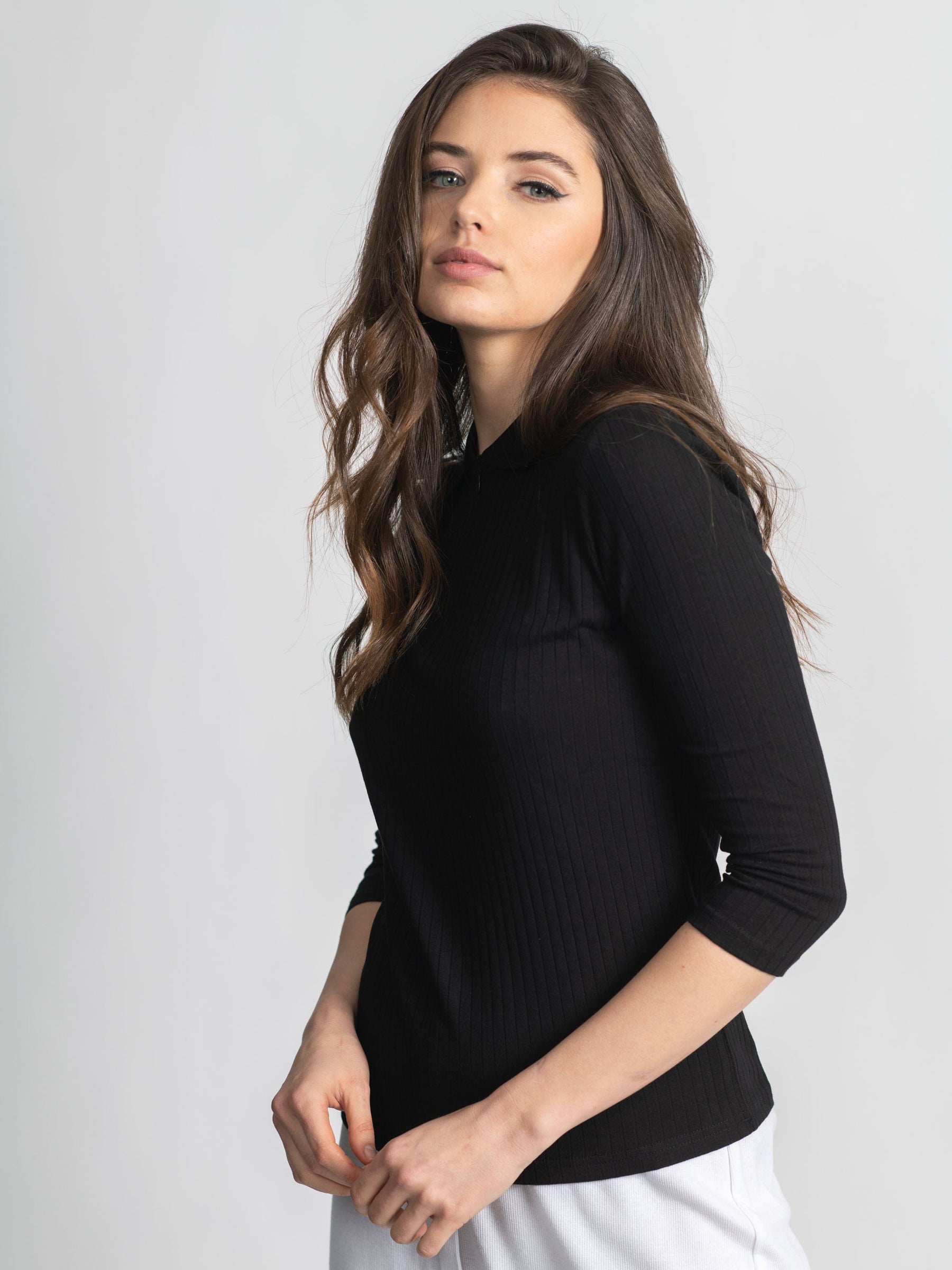 RIBBED COLLAR T-SHIRT 3/4 SLEEVE