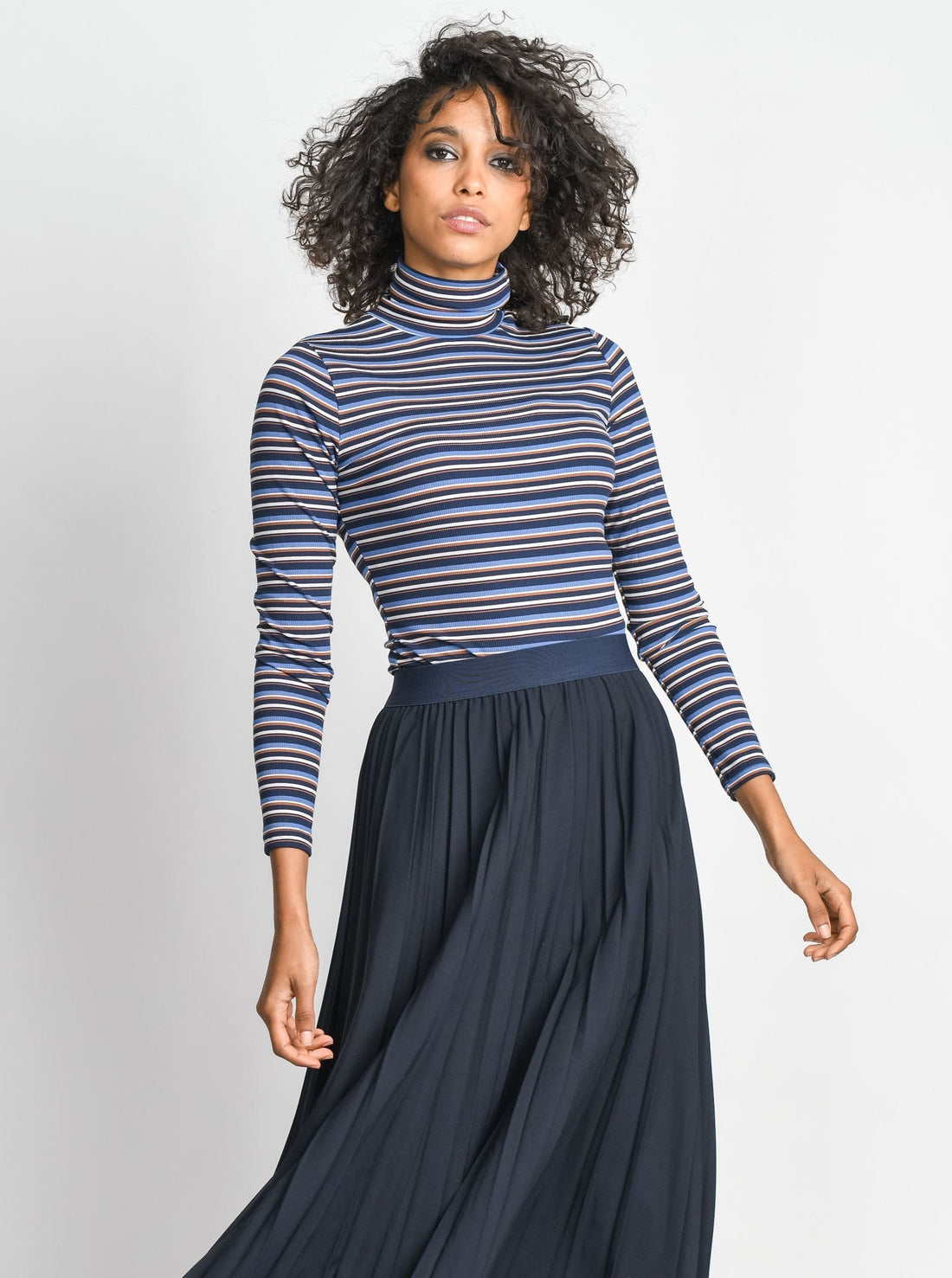 PLEATED SKIRT 27&quot;-NAVY