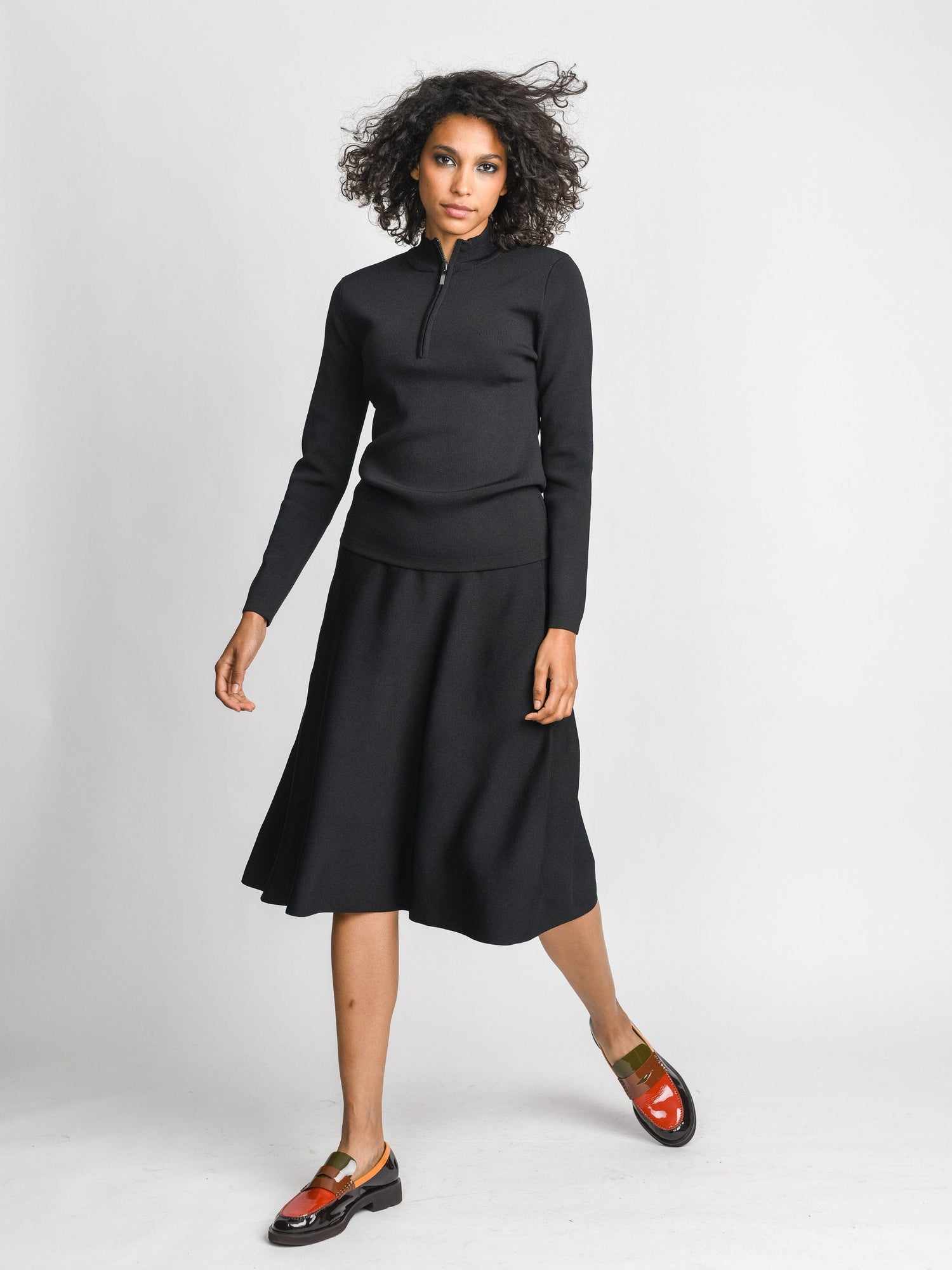 A LINE KNIT SKIRT 26&quot;-BLACK