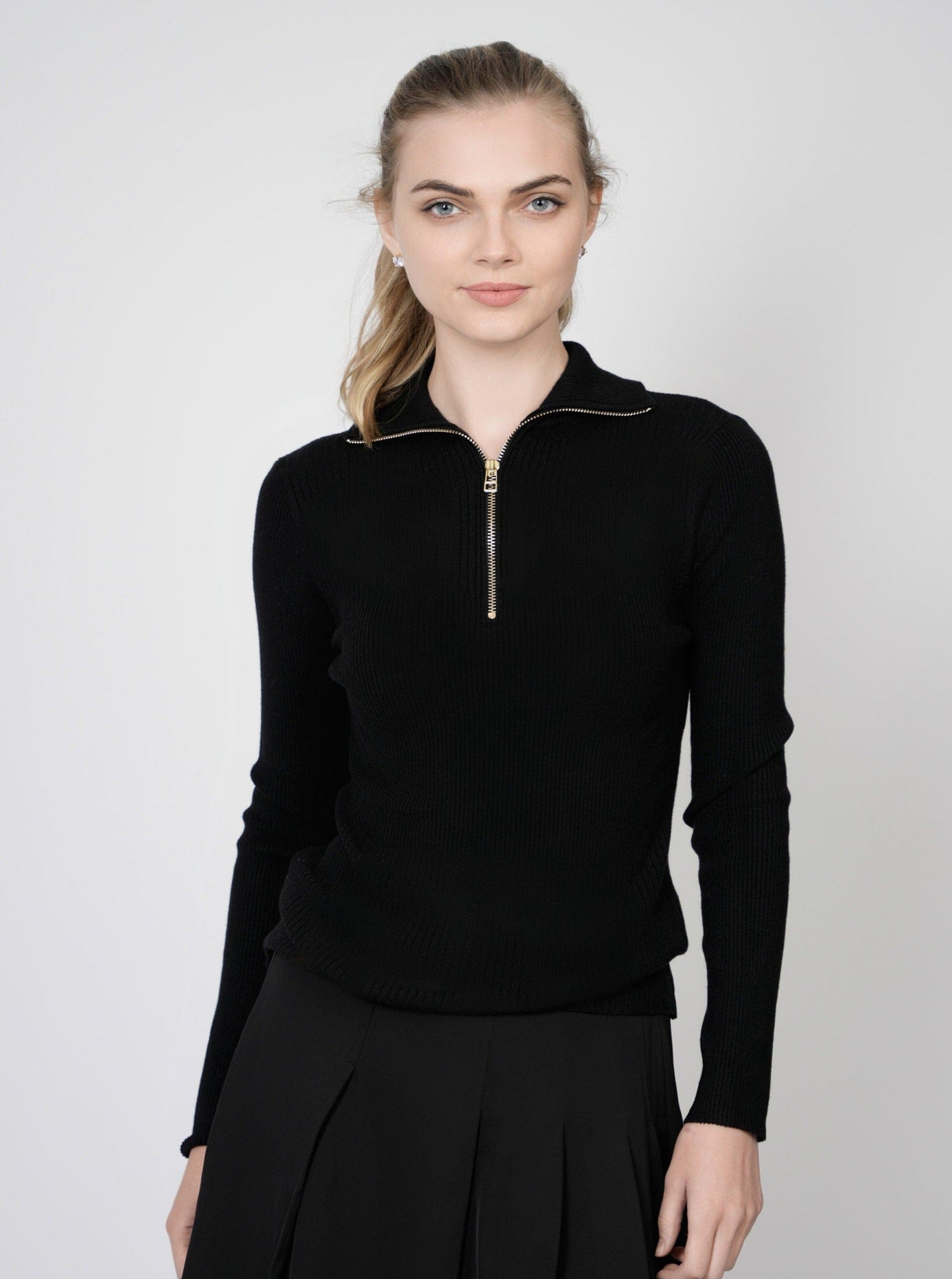 RIBBED ZIPPER SWEATER-BLACK